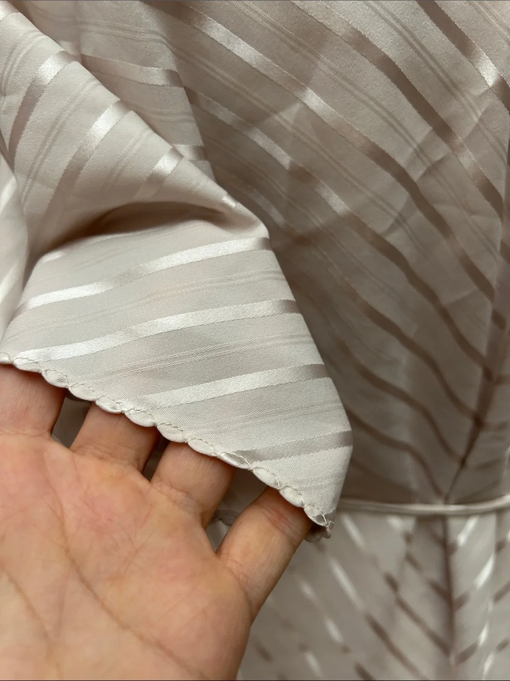 VTG Ralph Montenero Nylon Stripe Kimono Robe in Light Taupe with Tie Belt sz S